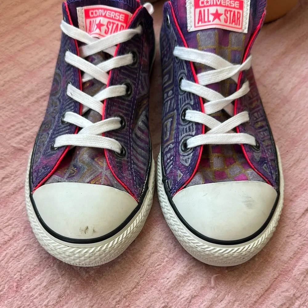 Converse Pink and Purple Canvas Sneakers Low-Top